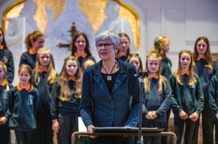 Begegnungskonzert der Laborschule Dresden mit dem Kinder- und Jugendchor der Singakademie Potsdam in der Annenkirche Dresden